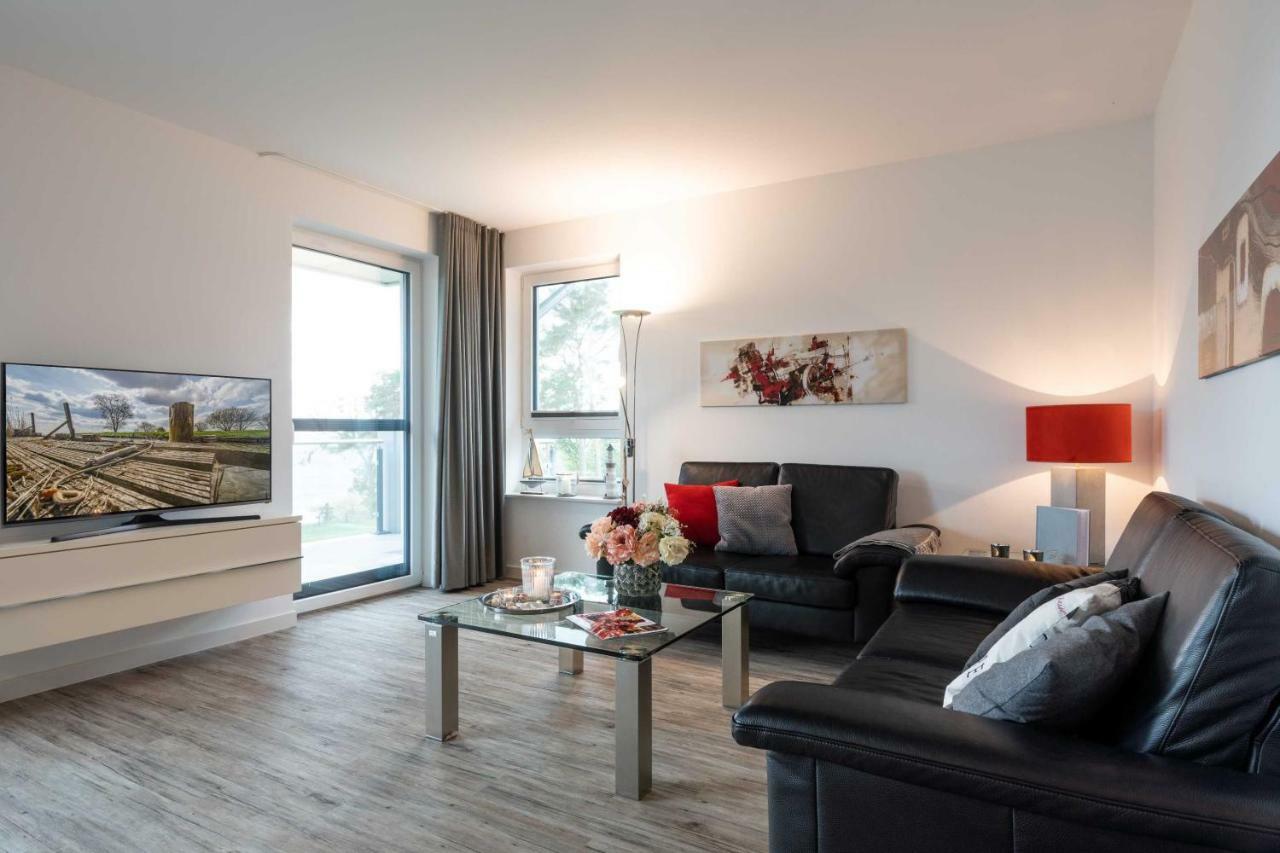 Appartement "Opal" Mit Penthouseflair - Oase Am Haff Garz  Exterior foto